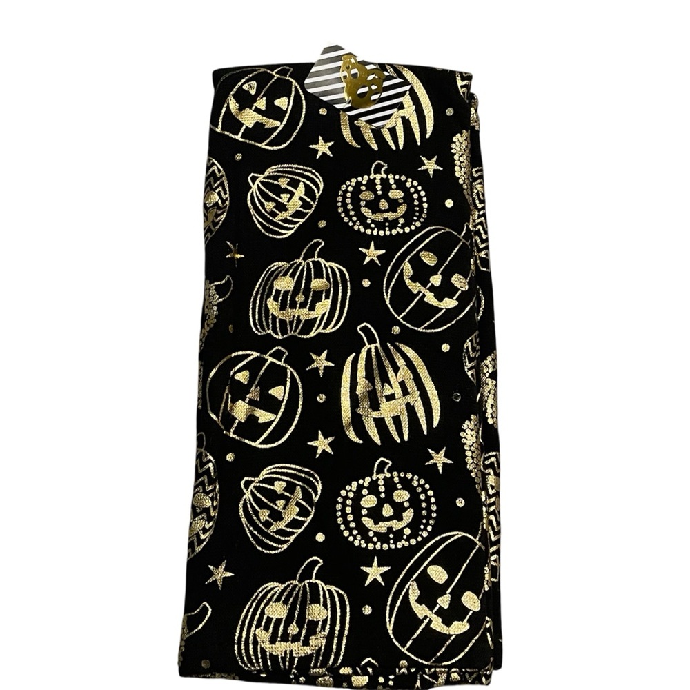 NWT Gramercy Studio Black and Gold Pumpkin Towel Set of 2